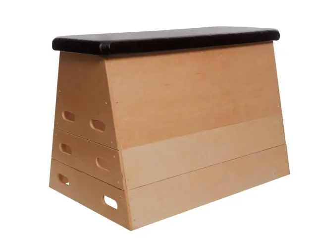 3 vagy 5 részes tornaszekrény - 1250mm x 920mm x 1100mm